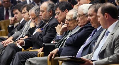 Elite de criminalistas j&aacute; havia se reunido pelo mensal&atilde;o, em 2012.