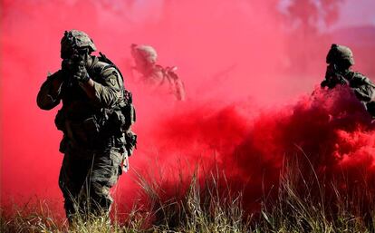 Un batallón del ejército de los Estados Unidos durante unos ejercicios de entrenamiento en Townsville (Australia).