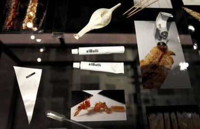 Objetos de la exposición sobre elBulli 'Auditando el proceso creativo'.