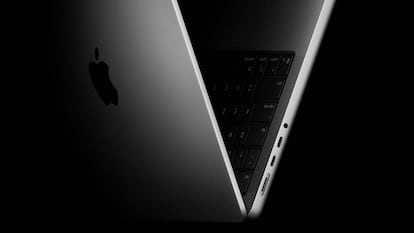 Lateral del MacBook Pro M5