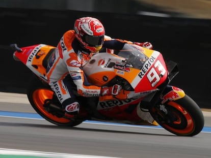 El piloto de Repsol Honda Marc Márquez, durante el Gran Premio de Tailandia de MotoGP 2019.