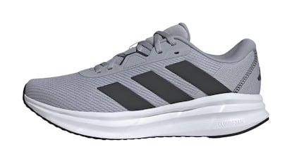 Esses tênis Adidas têm até 50% de desconto na Black Friday 2025.