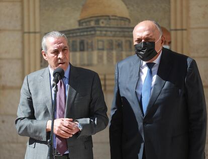 Hussein al-Sheikh, left, with Egyptian Foreign Minister Sameh Shukry in 2021 in Ramallah. 