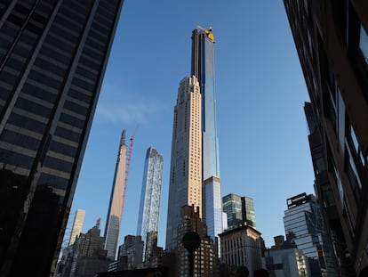 El edificio 432 Park Avenue, el más alto en la imagen, en febrero de 2020.