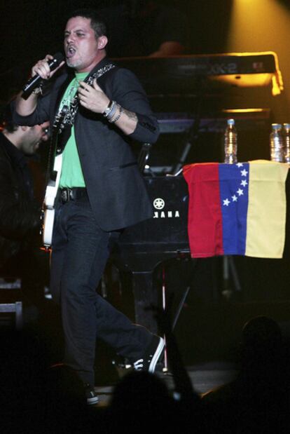 Alejandro Sanz, durante su actuación en Venezuela.