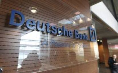 Deutsche Bank es una de las dieciséis entidades investigadas por la Fiscalía de Nueva York por una posible manipulación del Libor. EFE/Archivo