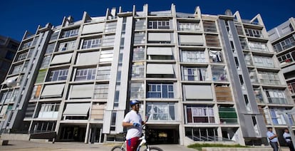 A block of social housing in the Madrid neighborhood of Carabanchel, owned by an affiliate of Blackstone.