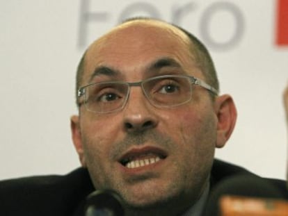 Elpidio José Silva, en una conferencia.