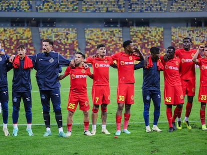 Jugadores del FCSB Bucarest celebran una victoria el pasado 20 de abril.