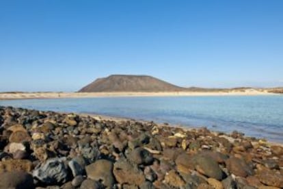 Playa de La Concha, en el islote de Lobos (Fuerteventura).