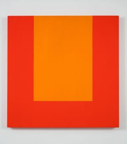 'Orange and Red', obra de Carmen Herrera en una imagen cedida por la galería Logsdail.
