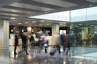 Módulo de la puerta de embarque B del aeropuerto de Zúrich.