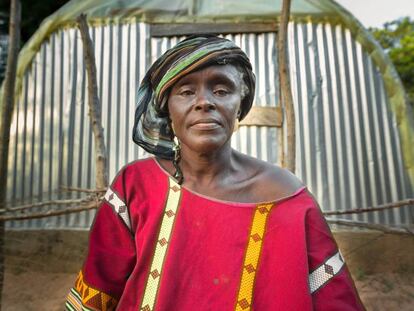 Una mujer mayor del pueblos de Katfoura, en Guinea.