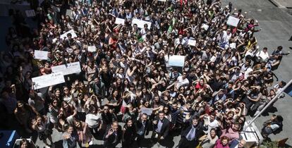 Foto de familia de la última edición de El País de los Estudiantes.