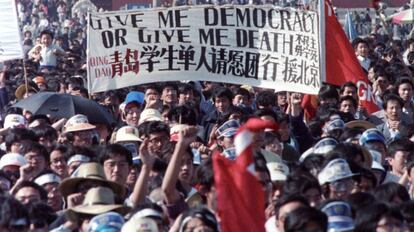 Manifestación el 14 de mayo de 1989 en la Plaza de Tiananmen en Pekín.