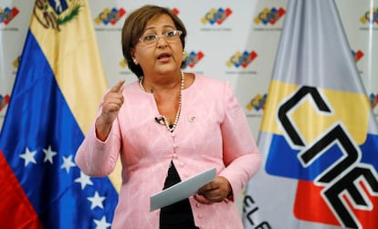 Tibisay Lucena,  presidenta del Consejo Nacional Electoral.