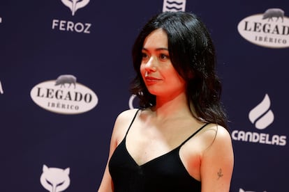 La actriz Anna Castillo a su llegada a la ceremonia de los Premios Feroz.