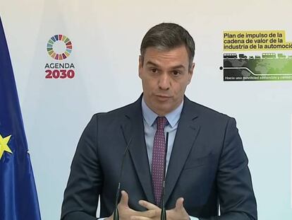 El presidente del Gobierno, Pedro Sánchez, presenta en La Moncloa el plan de apoyo a la automoción, este lunes.
 
 