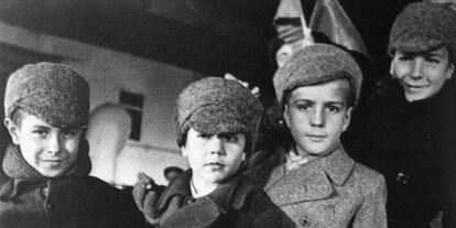 Niños españoles llegan a la URSS durante la Guerra Civil. 