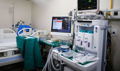 Investigações têm como foco averiguar suposta organização de carteis para superfaturar equipamentos hospitalares no Rio.
