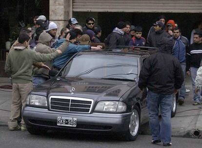 <i>Ultras</i> del River Plate despiden los restos mortales de su líder asesinado.