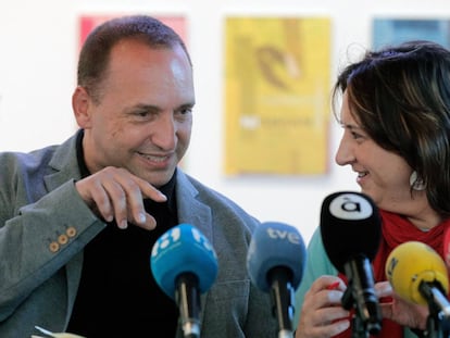 El vicepresidente Rubén Martínez Dalmau y la consejera Rosa Pérez Garijo, en una imagen de archivo.