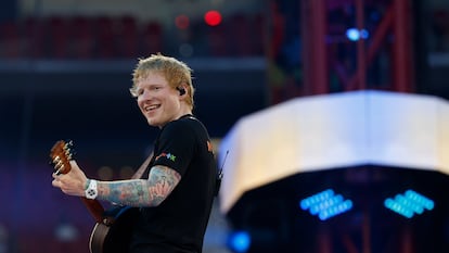 El músico británico Ed Sheeran durante el concierto del viernes en el estadio Metropolitano, en Madrid.