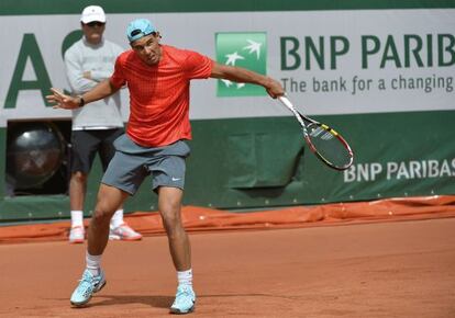 Nadal, durante un entrenamiento en París.