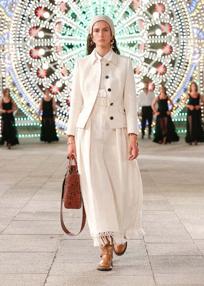 DIOR_CRUISE 2021_LOOK_03