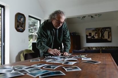 Jorge Marín en su domicilio de La Reina, en Santiago.