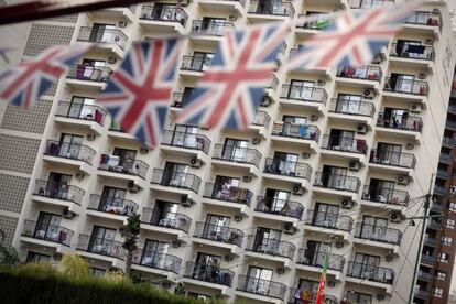 Una mole de apartamentos en Benidorm.
