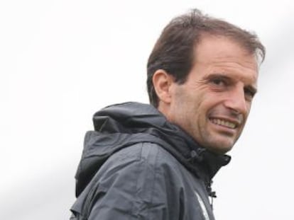 Allegri, durante un entrenamiento con el Juventus