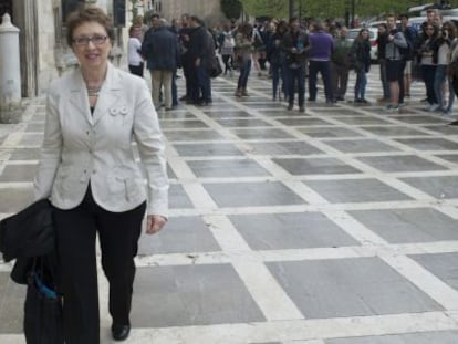 Carmen Mart&iacute;nez Aguayo, tras su declaraci&oacute;n ante el TSJA en Granada.