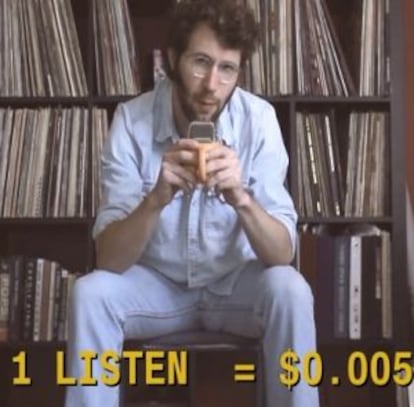 Fotograma del vídeo donde Vulfpeck explica de qué va 'Sleepify'.