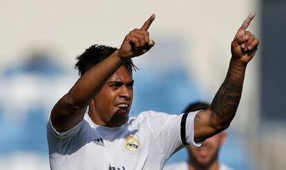 Mariano celebra un gol ante La Roda.