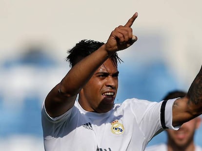 Mariano celebra un gol ante La Roda.