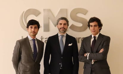 Ignacio Zarzalejos, Alfonso Codes y Diego de Miguel.