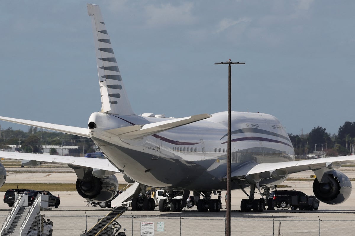 Trump defiende la aceptación de un lujoso avión de Qatar en medio de controversia