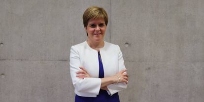 La ministra principal de Escocia, Nicola Sturgeon, este miércoles en su despacho del Parlamento Escocés en Edimburgo