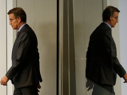 El presidente del Partido Popular (PP), Alberto Núñez Feijóo, realiza una declaración institucional sin preguntas, el pasado viernes en Madrid.