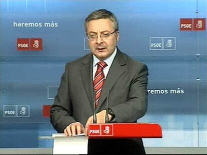 Blanco: "Rajoy afortunadamente para España, no es ni será nunca el jefe del Estado"