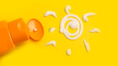 “El sol no da cáncer” o “esta crema es un disruptor endocrino”: los bulos de la batalla de los nuevos conspiranoicos solares