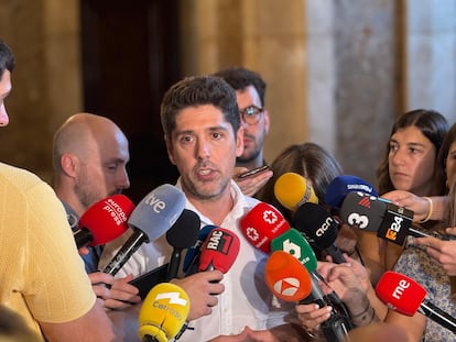 El portavoz de Comuns en el Parlament, David Cid, en el Parlament. 