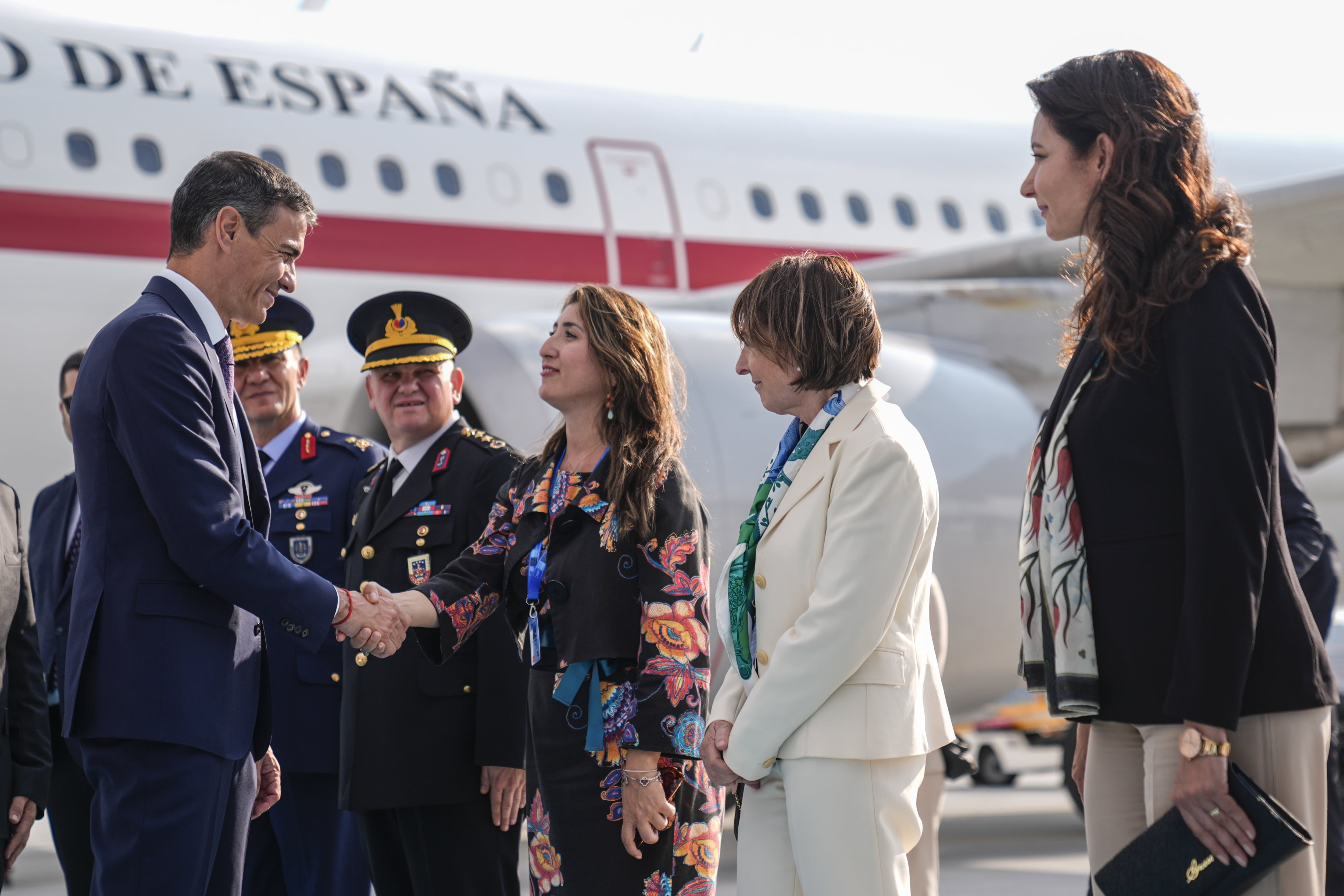 Trump baja el tono con España y Sánchez intenta esquivar el choque en la OTAN