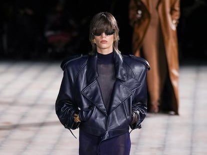 Saint Laurent, los hombros como protagonistas