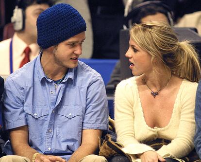 Britney Spears y Justin Timberlake, cuando aún eran pareja, en 2002.