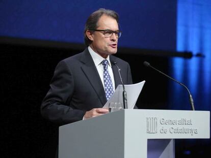 Catalan leader Artur Mas unveils his 18-month plan for independence.