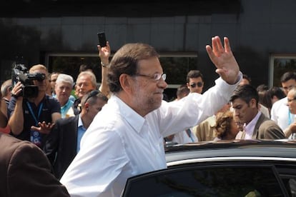 Mariano Rajoy y Xavier Garcia Albiol en la clausura de la Escuela de Verano del PP en Lloret de Mar (Girona). 