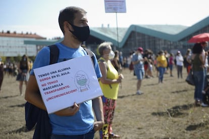 Huelga de la enseñanza no universitaria en demanda de un regreso "seguro" a las aulas, en Vitoria-