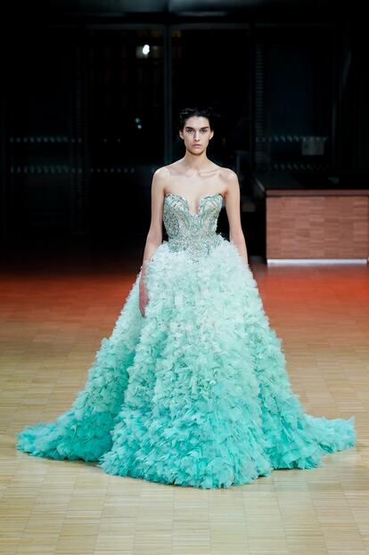 smag-elie-saab-hc-s22-026